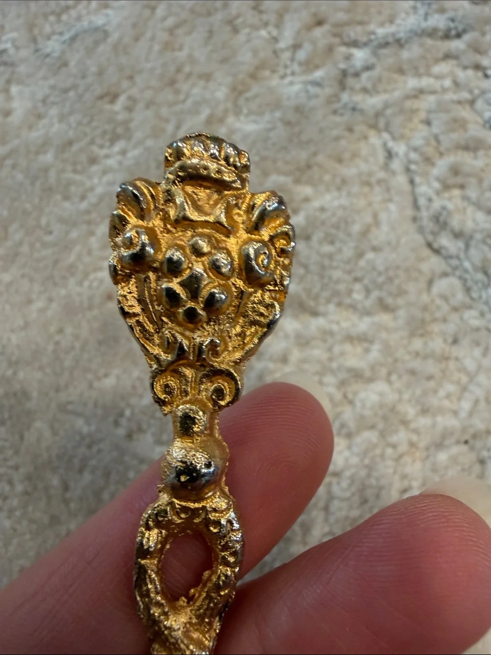 N/A decorative gold